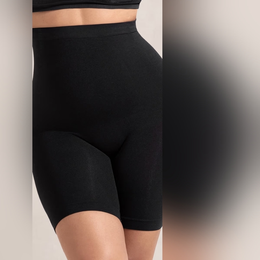 Empetua-High-Waisted Shaper Shorts - Picture 6 of 12